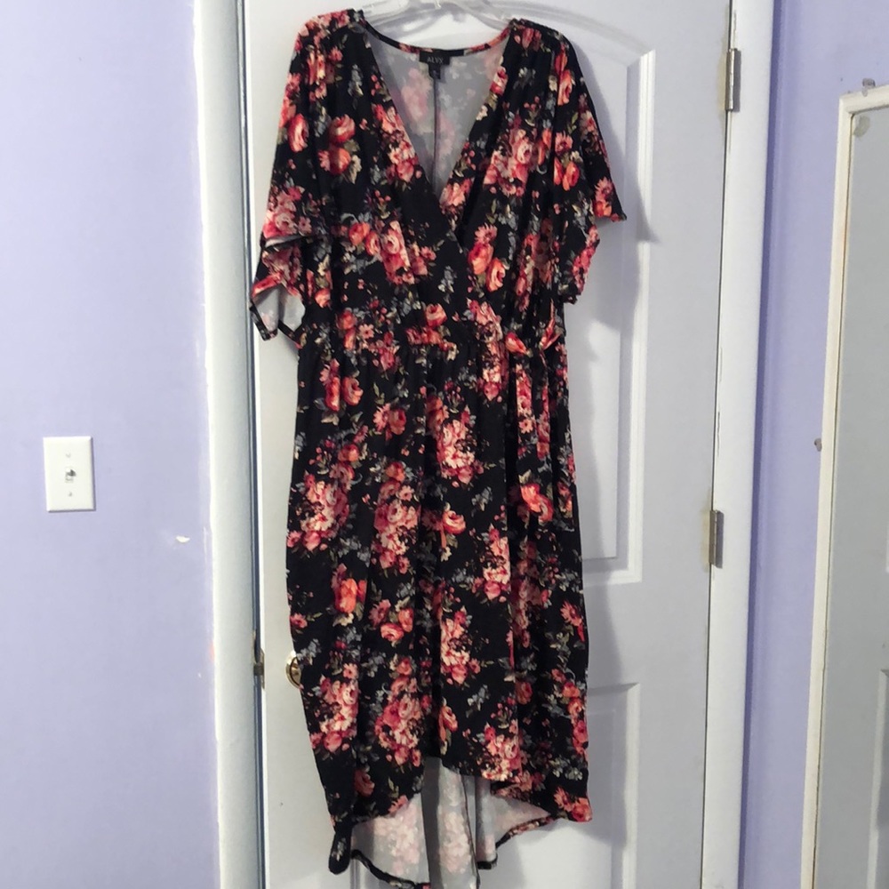 Super soft 1x dress